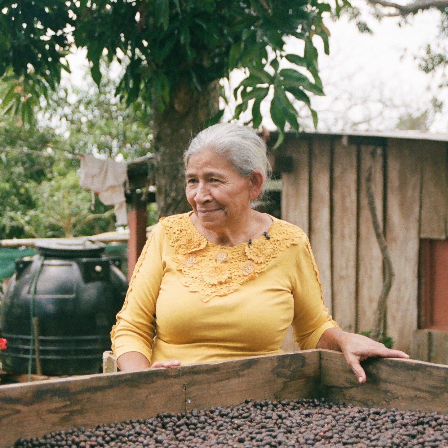MERCEDES MOLINA | Exclusif à Leonord Café