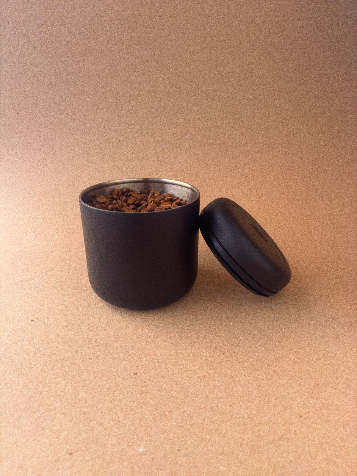 CARLOS POLA | Black Honey